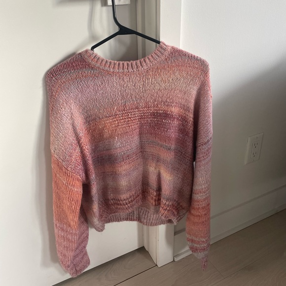 Knit sweater - Picture 1 of 3